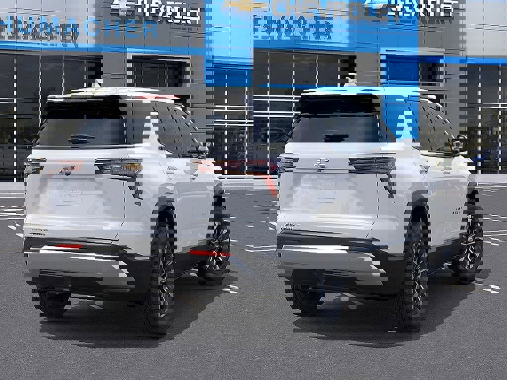 New 2026 Chevrolet Equinox LT image 4