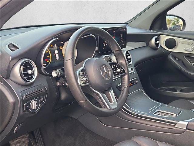 Used 2021 Mercedes-Benz GLC 300 image 11