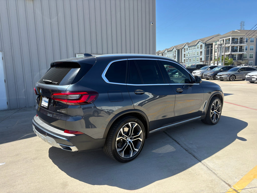 Used 2022 BMW X5 sDrive40i w/ Premium Package image 8