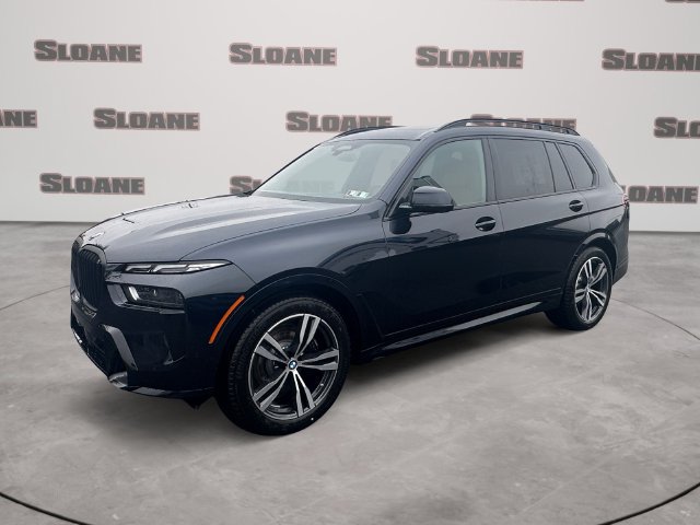 New 2027 BMW X7 xDrive40i w/ M Sport Package AWD/4WD image 1