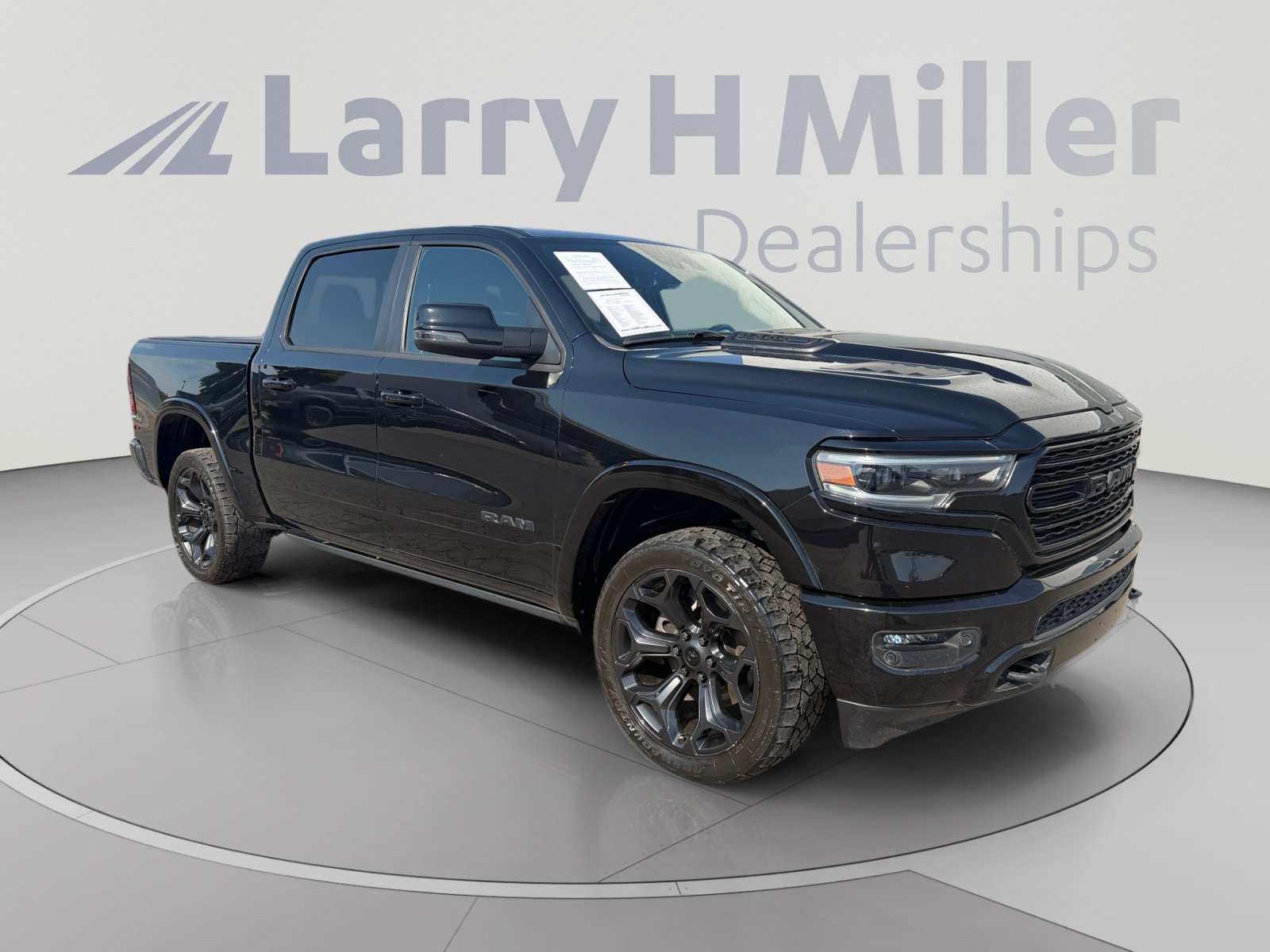 Used 2023 RAM 1500 Limited AWD/4WD image 7