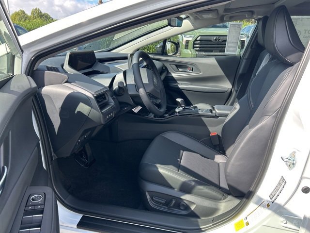 New 2026 Toyota Prius Plug-In Hybrid image 12