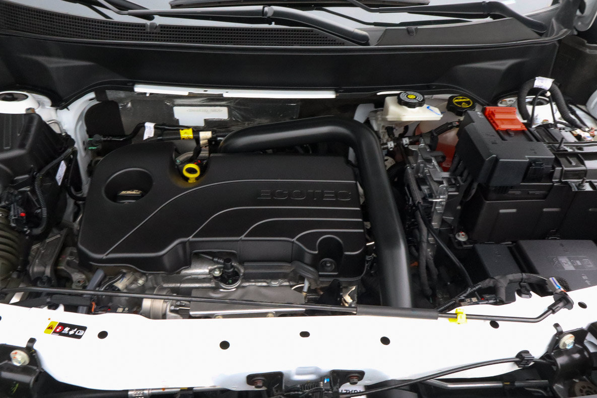Used 2025 Chevrolet Equinox LT w/ Convenience Package II FWD image 18