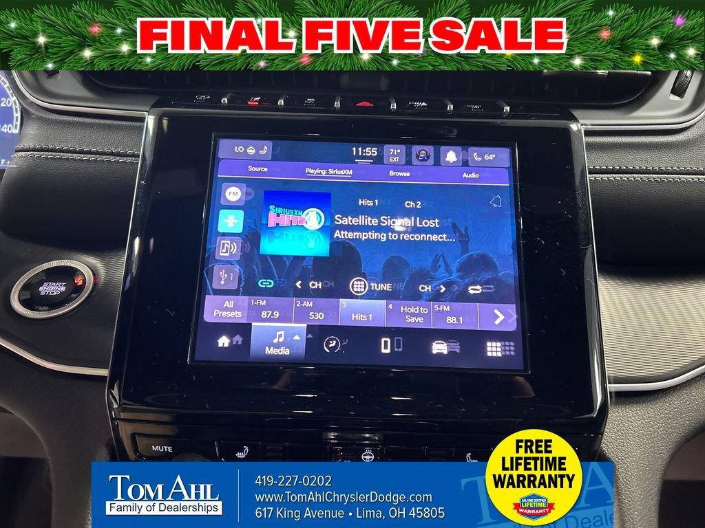 New 2025 Jeep Grand Cherokee L Laredo image 15