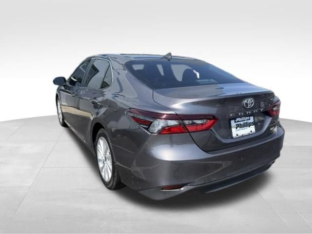 Used 2023 Toyota Camry LE w/ Convenience Package FWD image 10