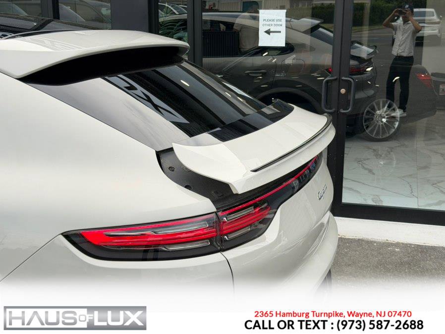 Used 2021 Porsche Cayenne Coupe AWD/4WD image 15