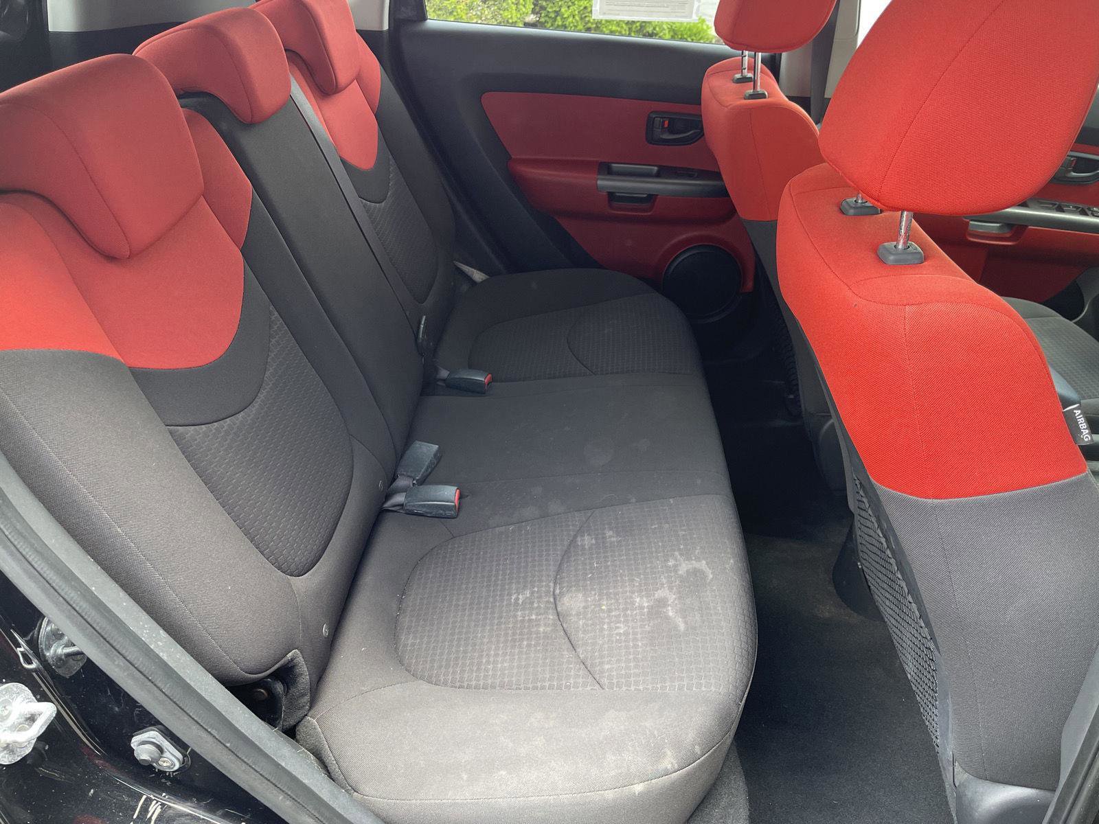 Used 2010 Kia Soul Sport FWD image 28