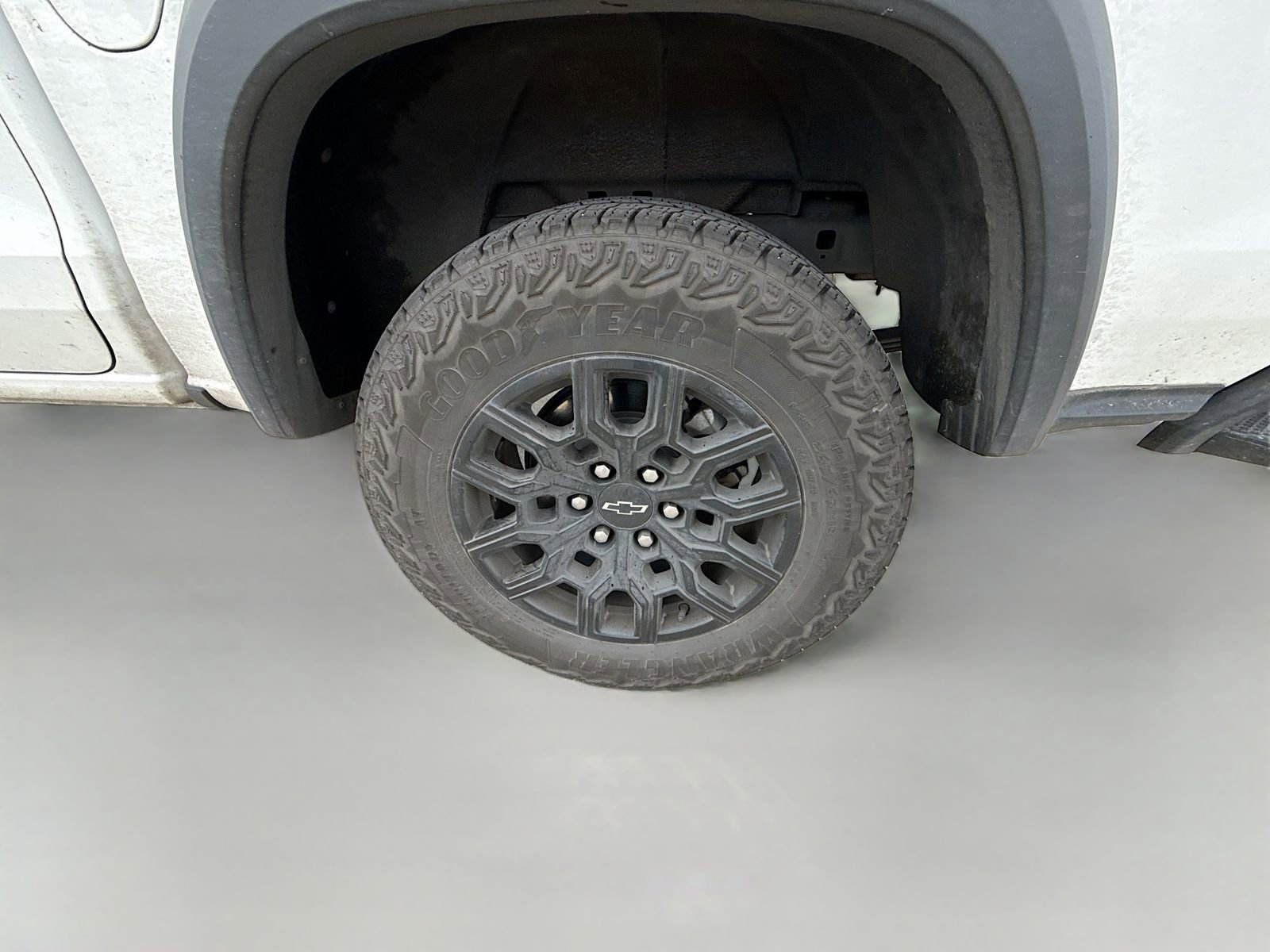 Used 2024 Chevrolet Colorado Trail Boss w/ Advanced Trailering Package image 11