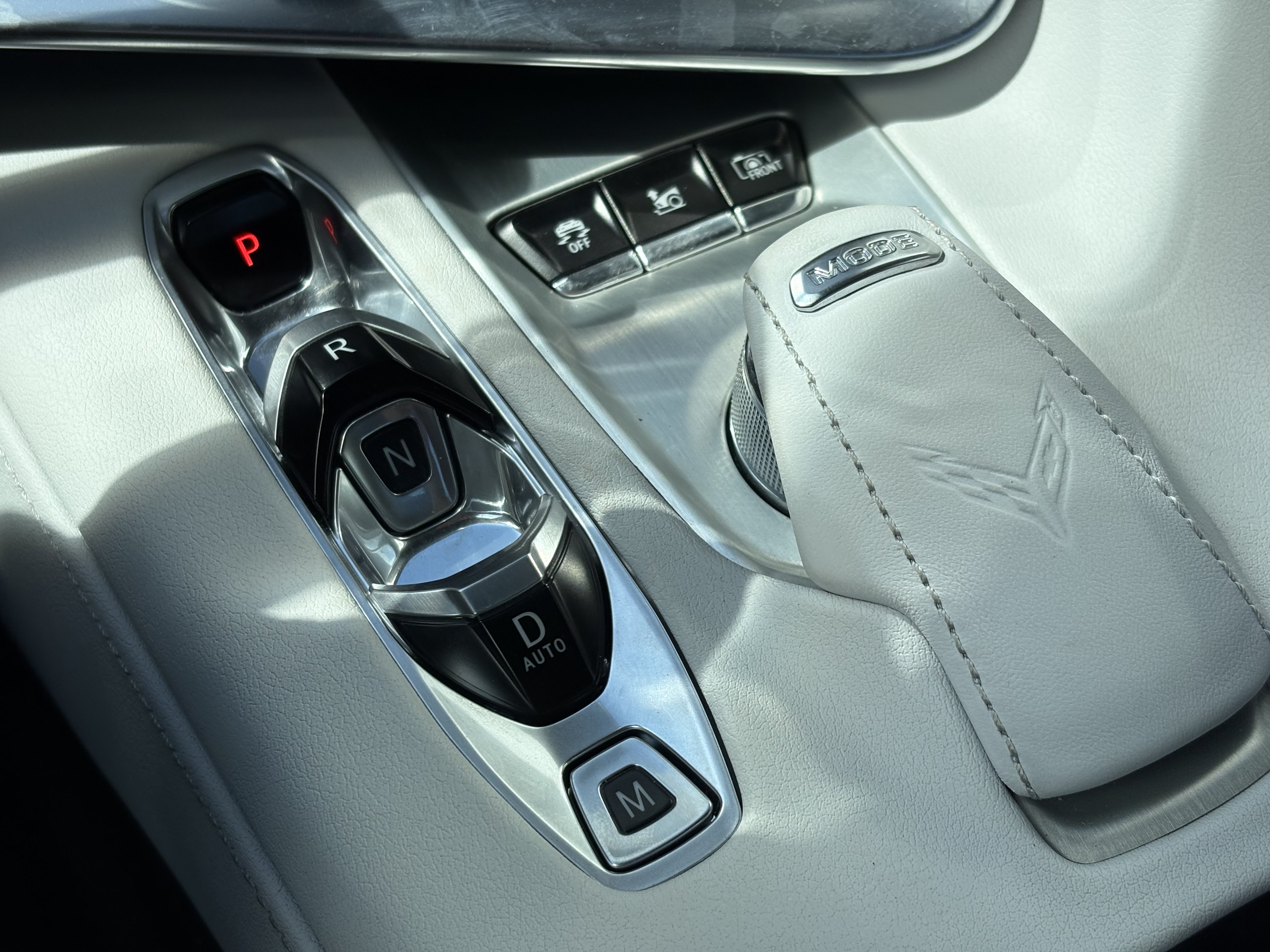 Used 2025 Chevrolet Corvette E-Ray AWD/4WD image 17
