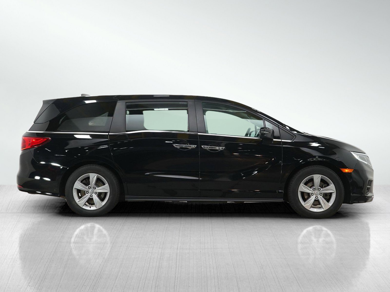 Used 2019 Honda Odyssey EX image 6