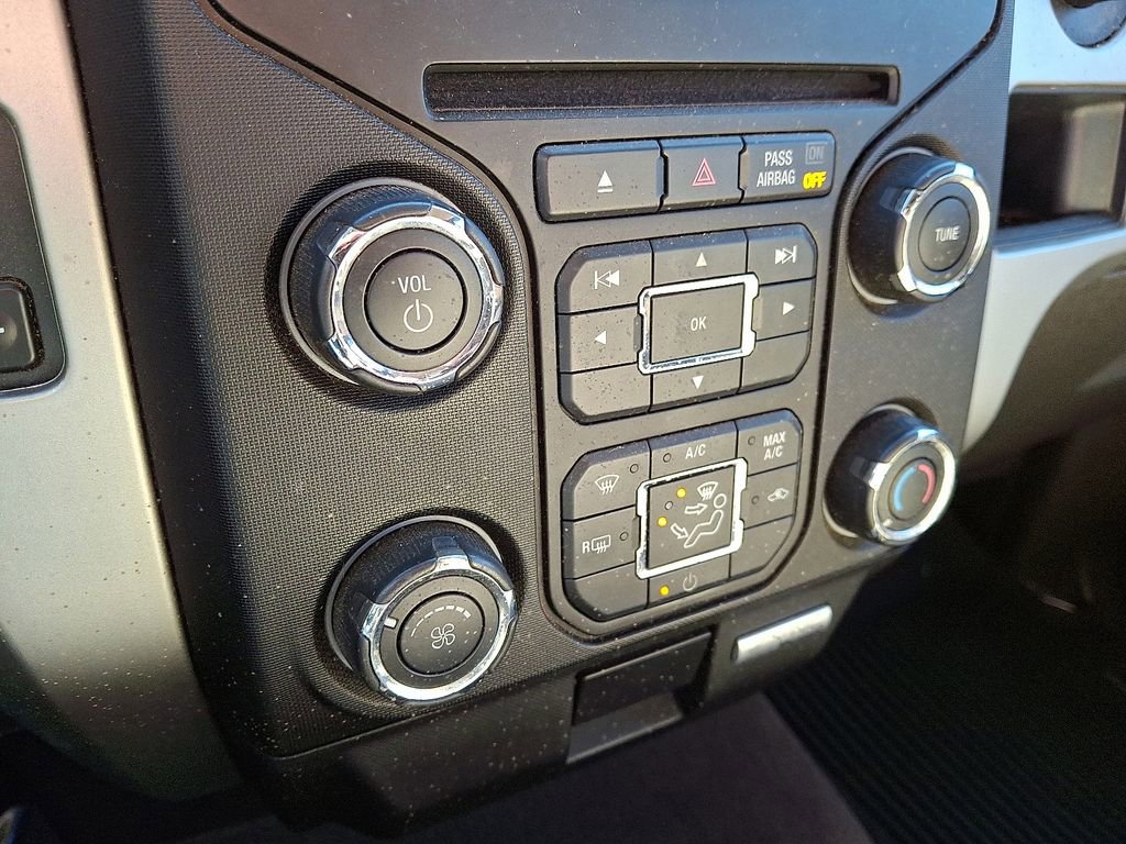 Used 2013 Ford F150 XLT w/ Luxury Equipment Group image 15