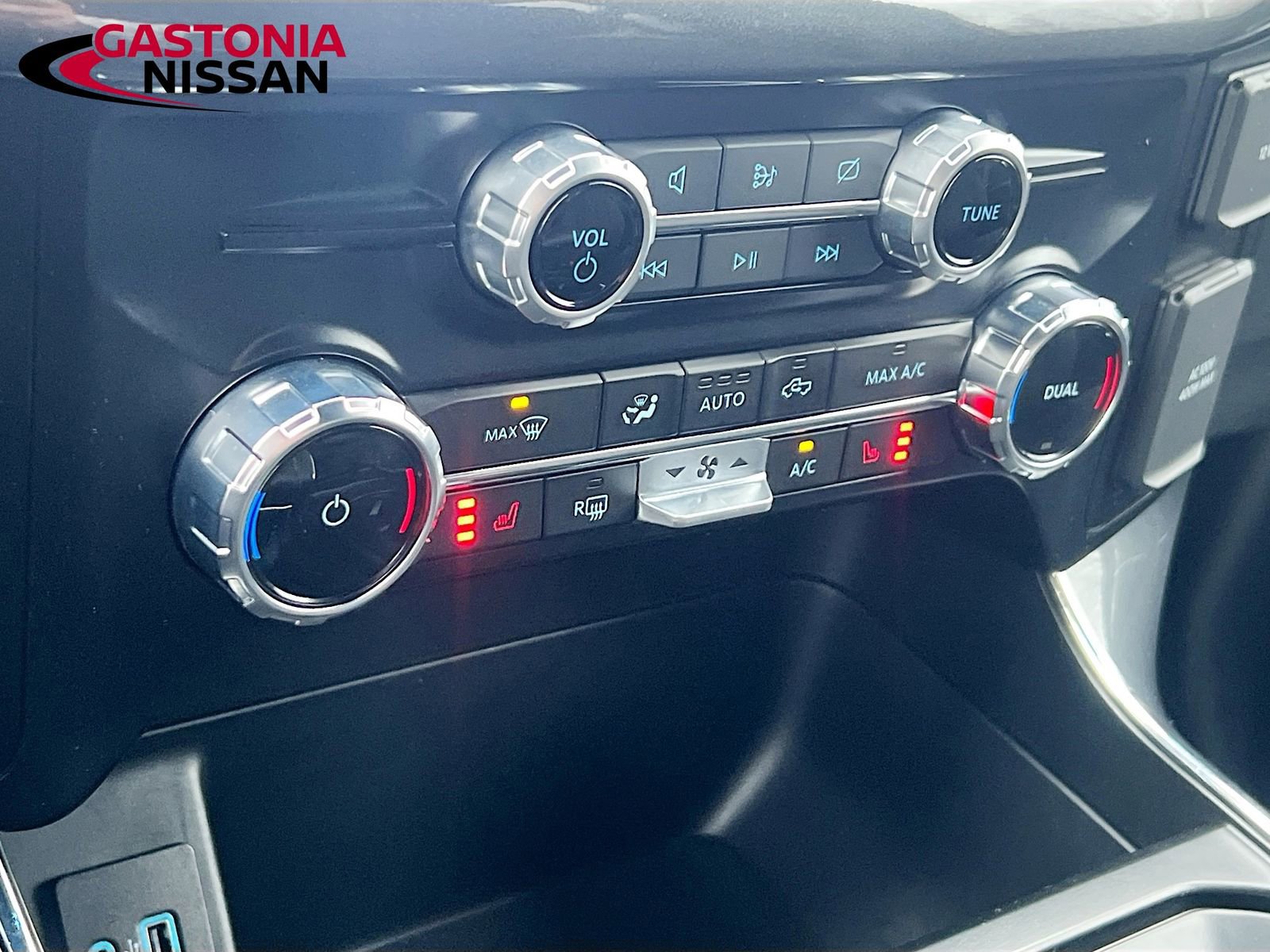 Used 2023 Ford F150 XLT w/ Equipment Group 302A High image 21