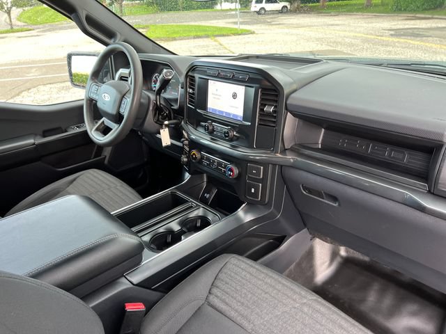 Certified 2022 Ford F150 XL w/ STX Appearance Package AWD/4WD image 37