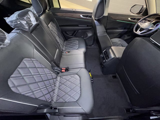 New 2026 Volkswagen Atlas SEL Premium R-Line image 11