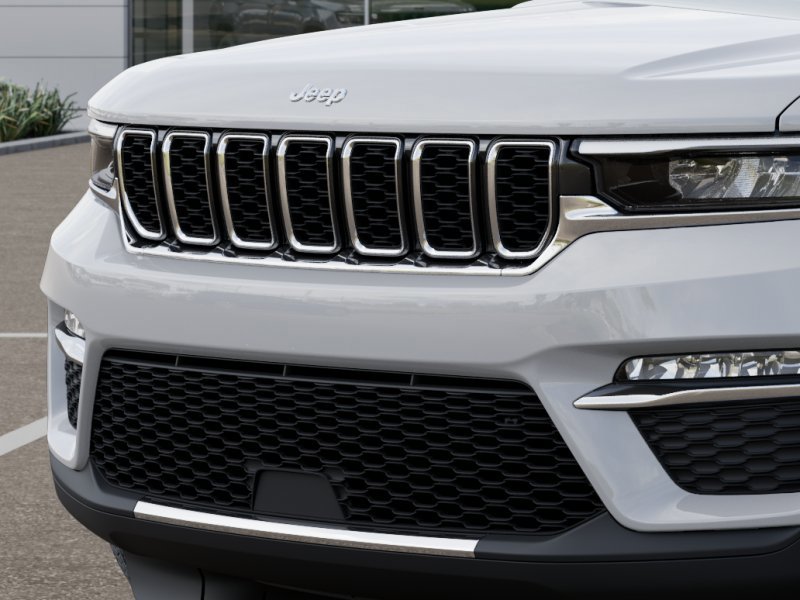 New 2025 Jeep Grand Cherokee Limited image 10