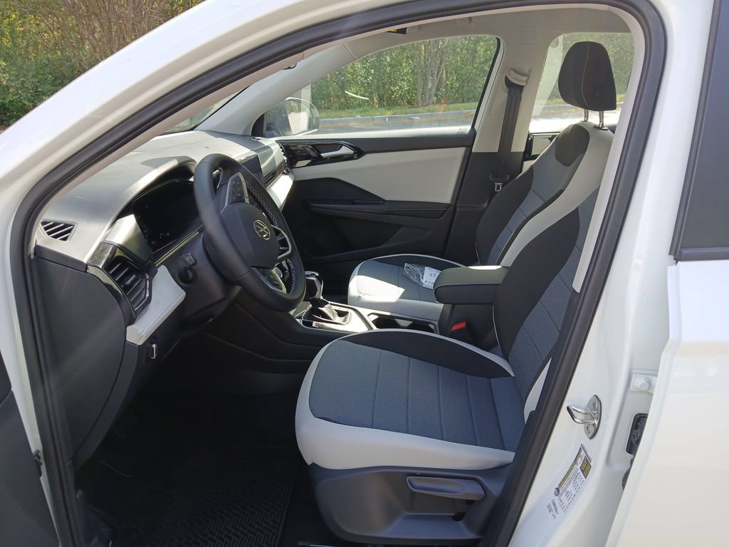 New 2026 Volkswagen Taos S FWD image 9