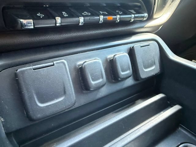 Used 2016 Chevrolet Silverado 2500 LTZ w/ Duramax Plus Package AWD/4WD image 29