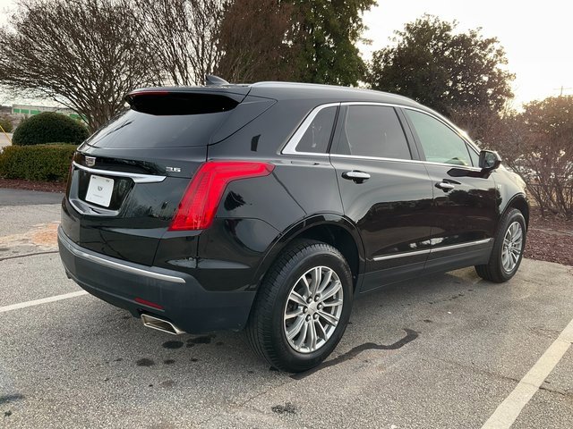 Used 2017 Cadillac XT5 Luxury w/ Driver Awareness Package image 26