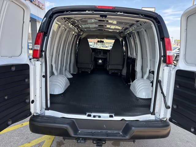 New 2025 Chevrolet Express 2500 image 6