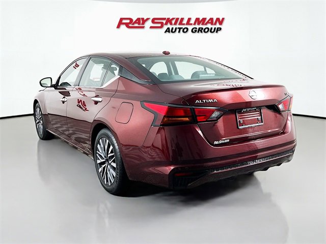Used 2023 Nissan Altima 2.5 SV image 5