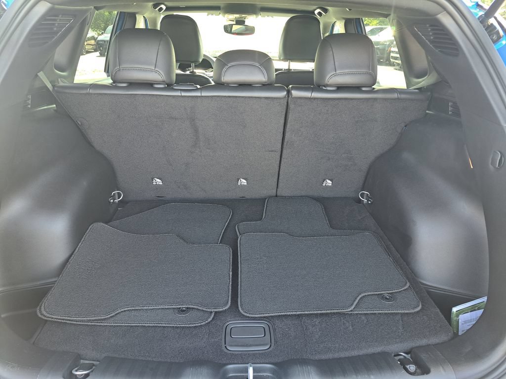 New 2026 Jeep Compass Latitude AWD/4WD image 23