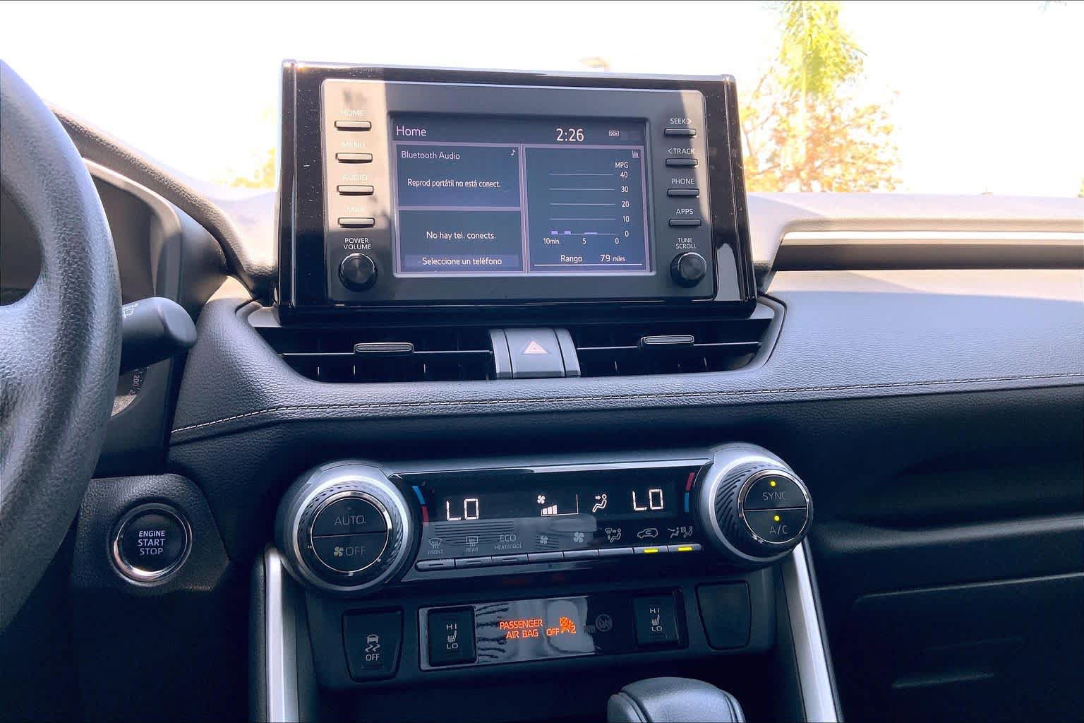 Used 2019 Toyota RAV4 XLE w/ Convenience Package FWD image 32