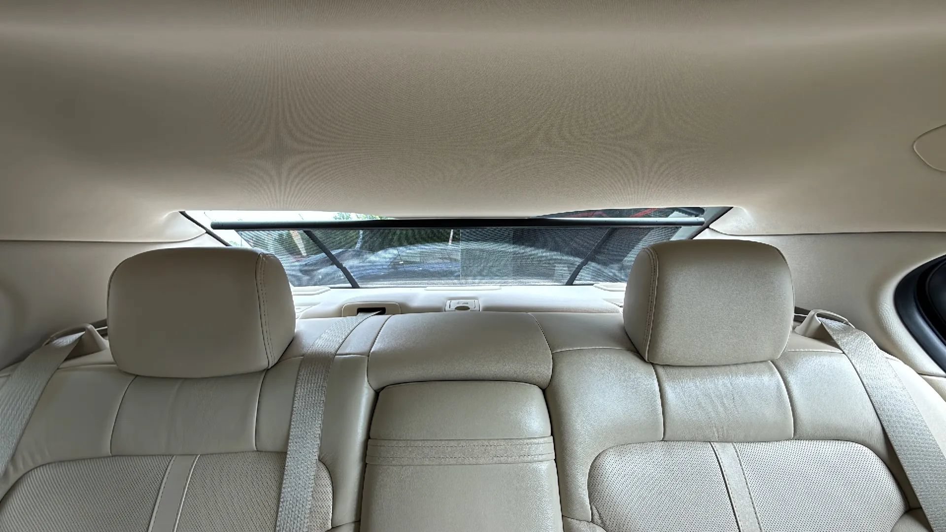 Used 2014 Lincoln MKS AWD w/ Equipment Group 101A image 38