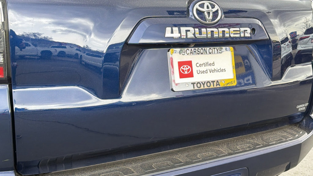 Certified 2018 Toyota 4Runner SR5 Premium image 28