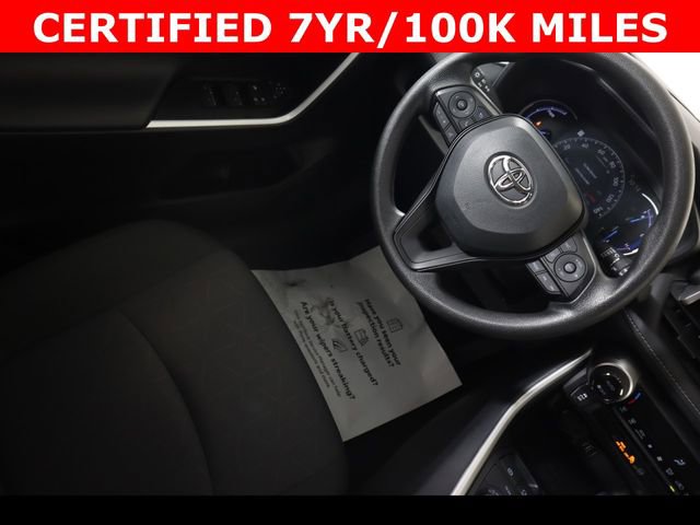 Used 2025 Toyota RAV4 XLE image 18