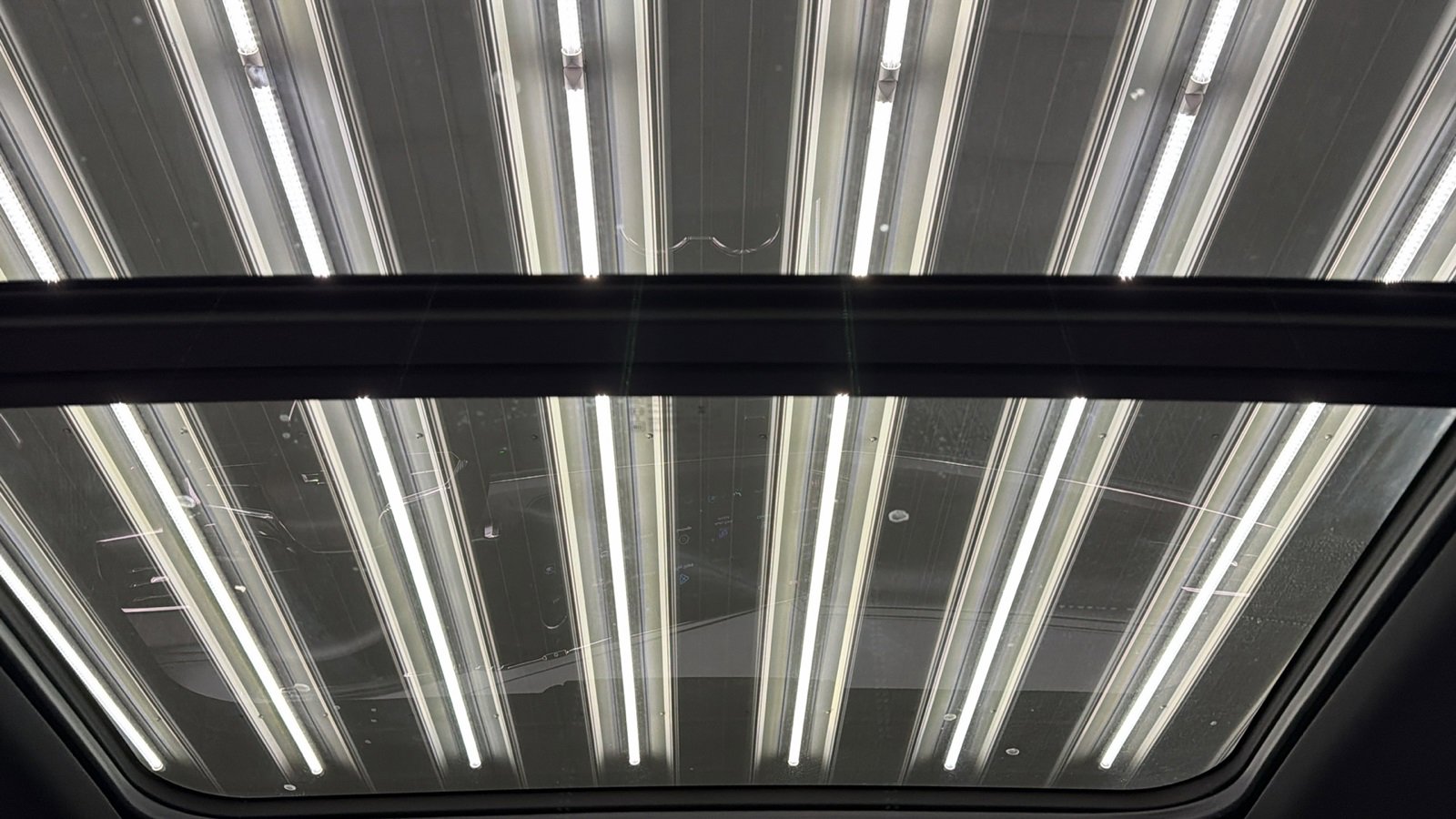 Used 2025 Chevrolet Tahoe Z71 w/ Comfort Package image 43