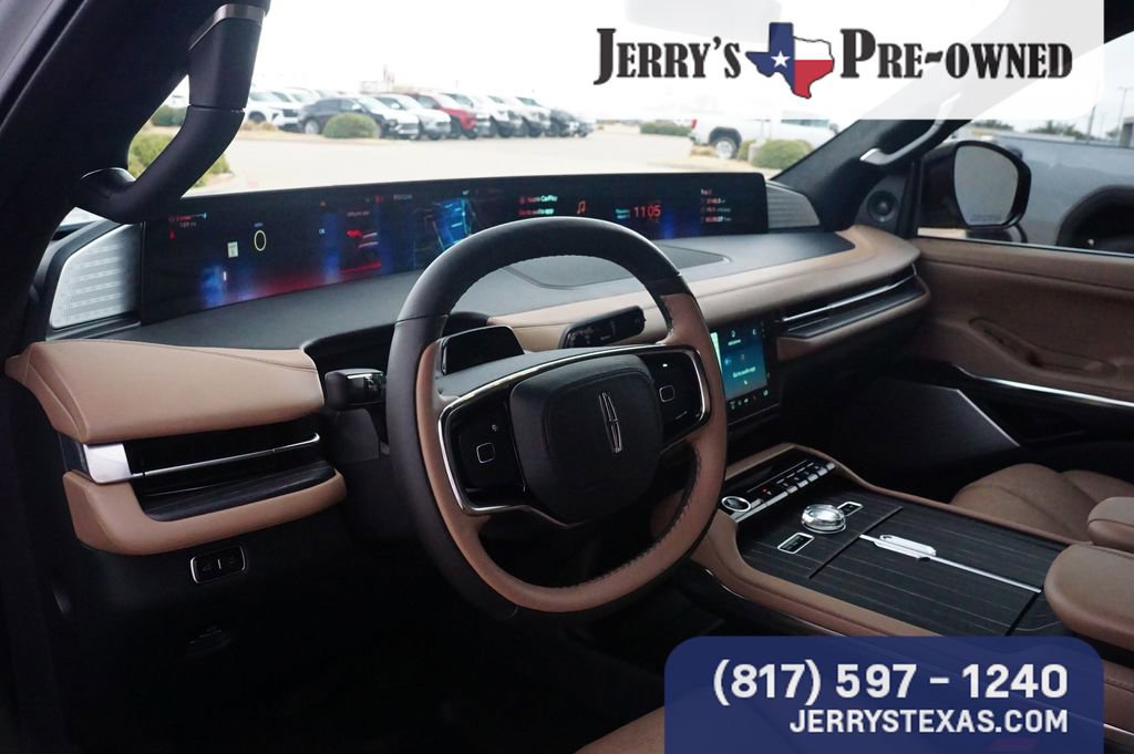 Used 2025 Lincoln Navigator L Black Label image 19