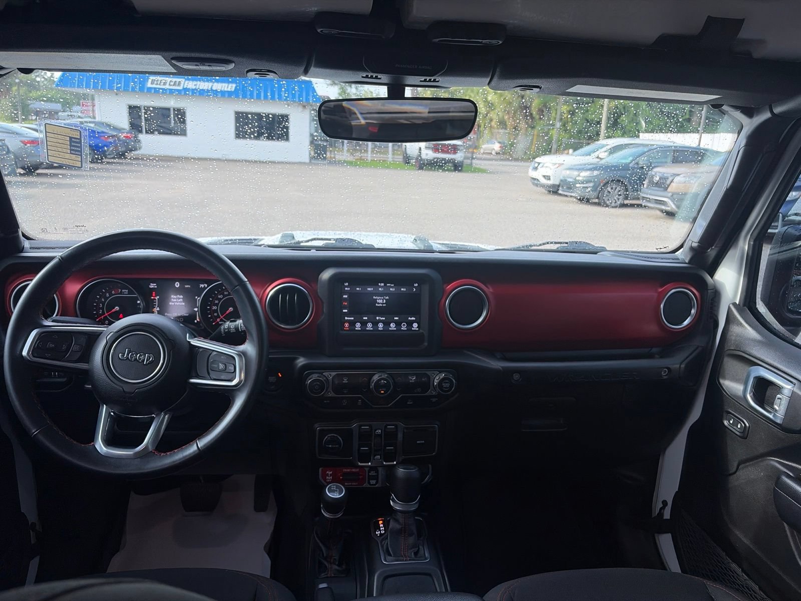 Used 2021 Jeep Wrangler Unlimited Rubicon AWD/4WD image 23