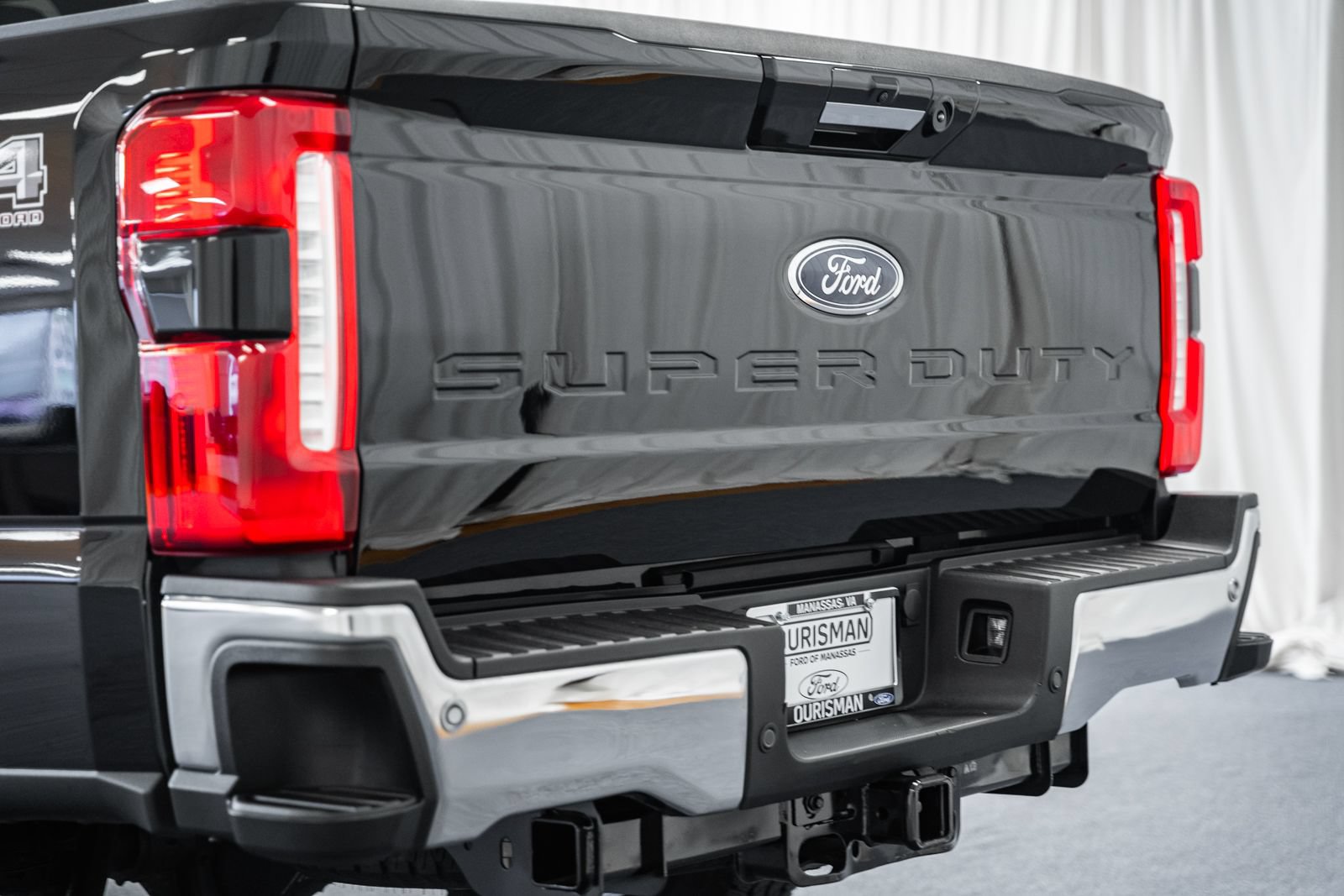 Certified 2024 Ford F250 Lariat w/ Chrome Package AWD/4WD image 6