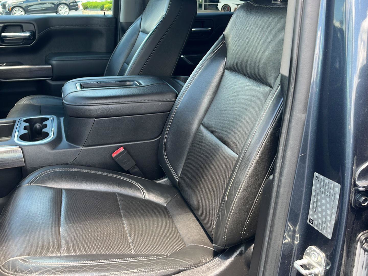 Used 2019 Chevrolet Silverado 1500 LTZ w/ LTZ Plus Package AWD/4WD image 17