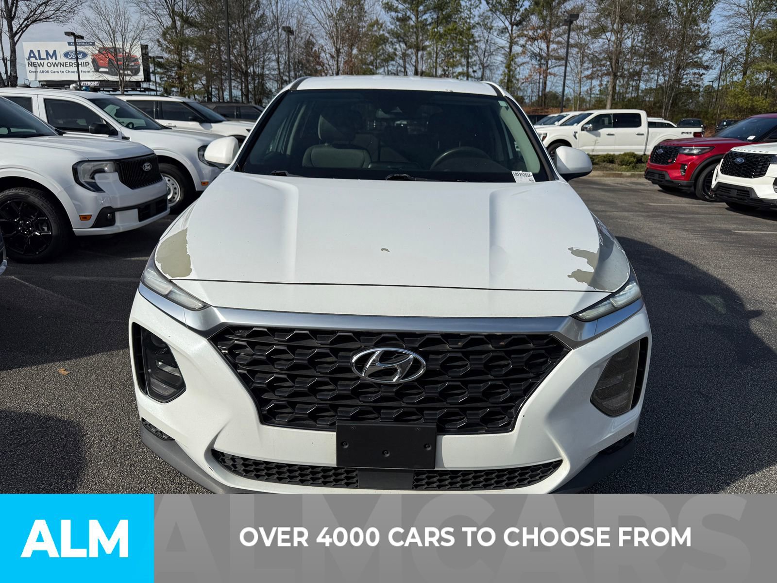 Used 2019 Hyundai Santa Fe SE image 3