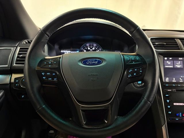 Used 2017 Ford Explorer Limited w/ Equipment Group 301A FWD image 75