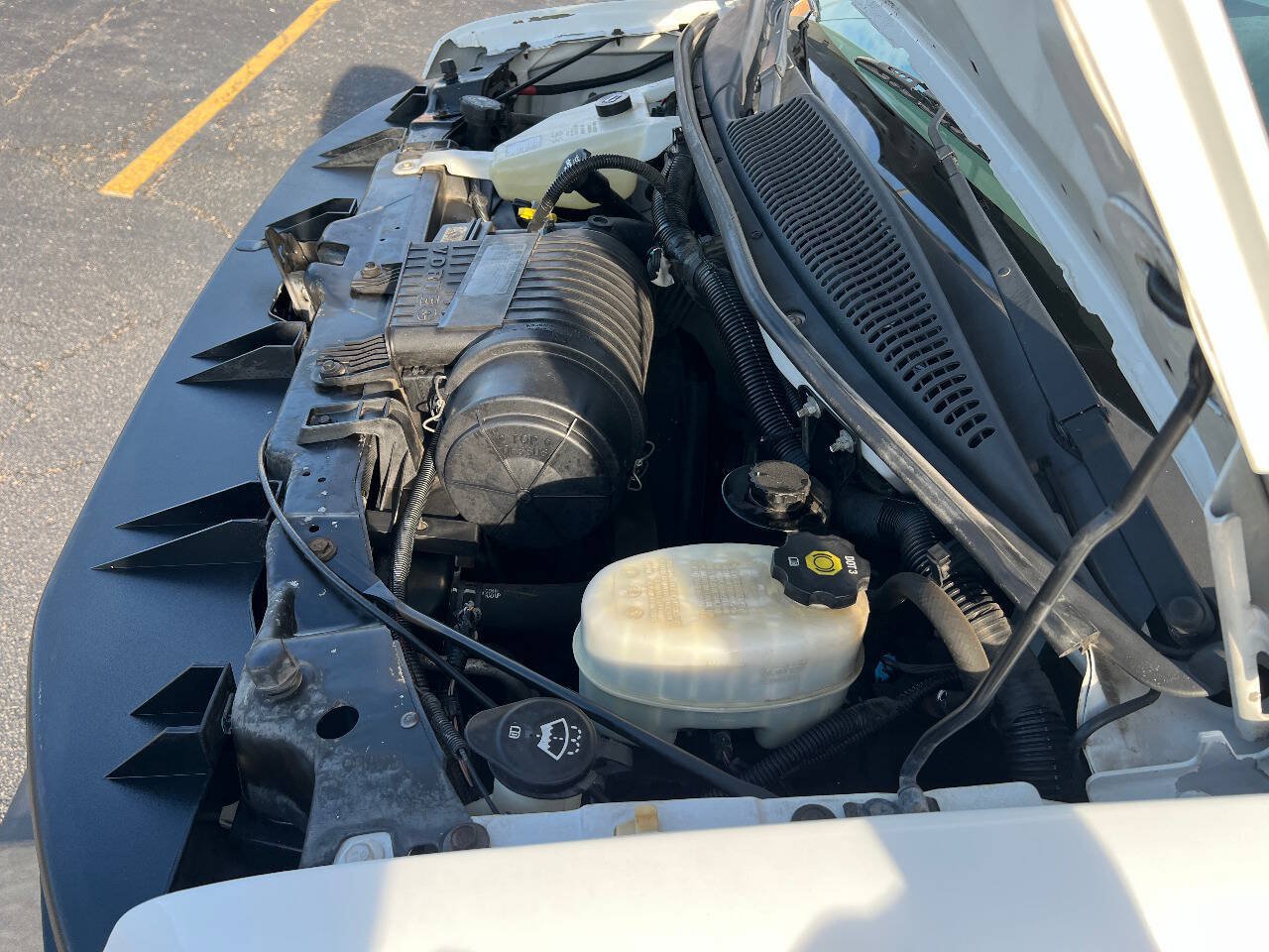 Used 2014 Chevrolet Express 2500 w/ Cold Climate Package RWD image 38
