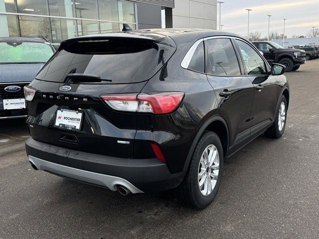 Used 2020 Ford Escape SE image 37