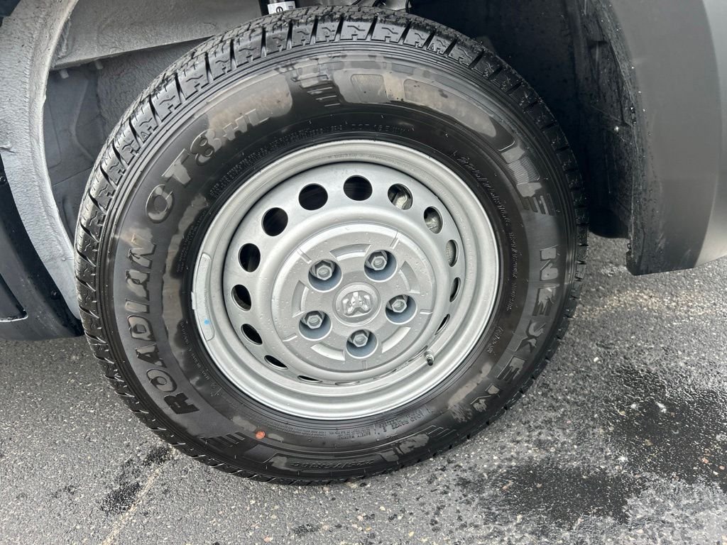 New 2026 RAM ProMaster 2500 w/ Convenience Group FWD image 10