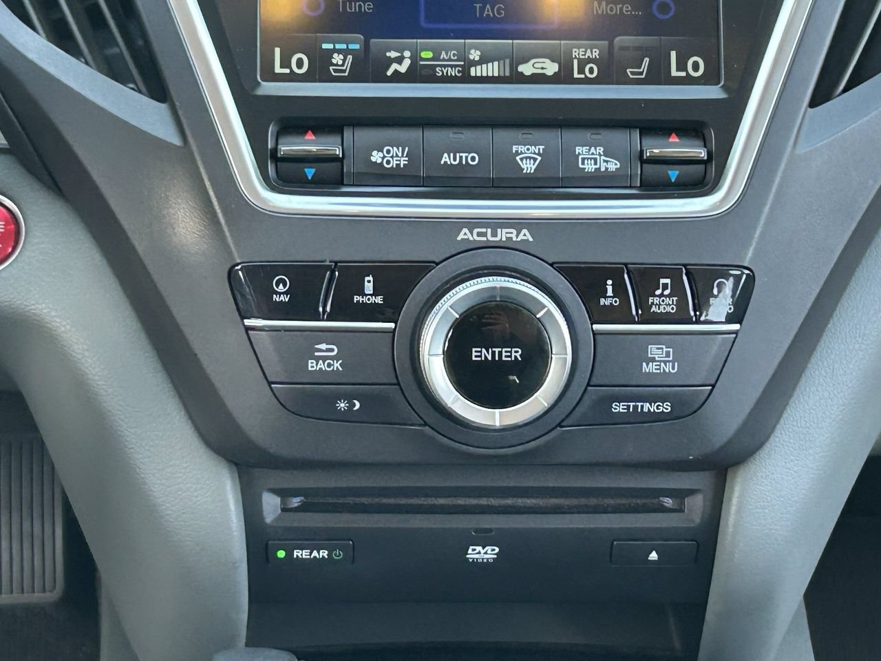 Used 2014 Acura MDX w/ Advance & Entertainment Pac FWD image 24