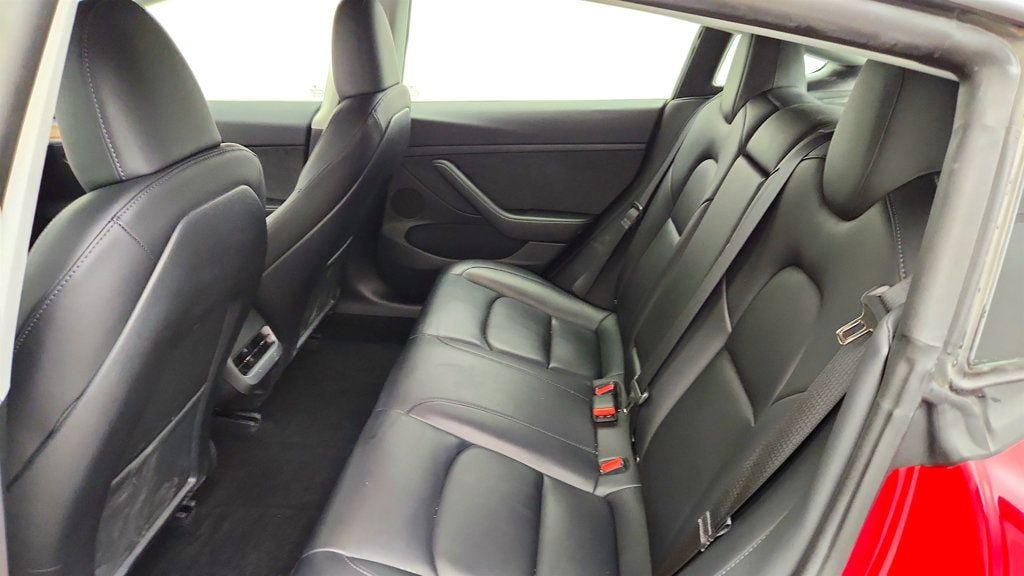 Used 2023 Tesla Model 3 Standard Range RWD image 26