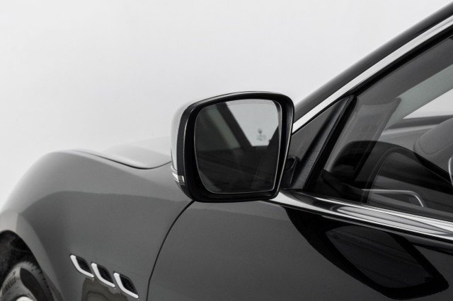 Used 2014 Maserati Ghibli S Q4 AWD/4WD image 45