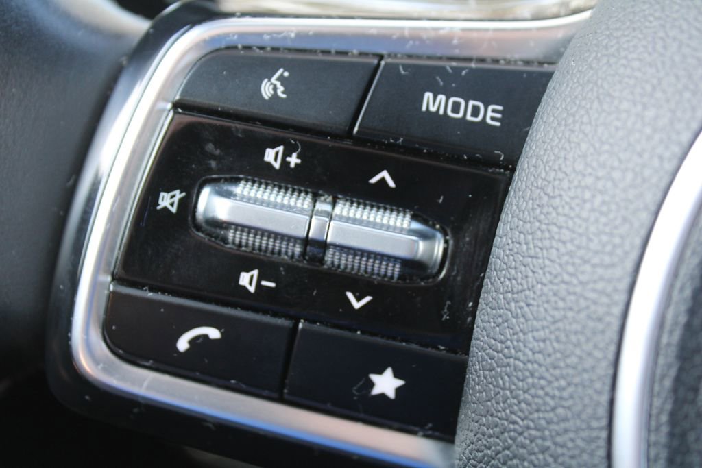 Used 2024 Kia Sorento SX Prestige image 31