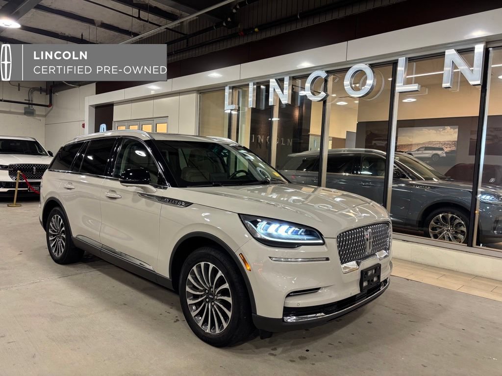 Used 2023 Lincoln Aviator Reserve w/ Elements Package Plus AWD/4WD image 1