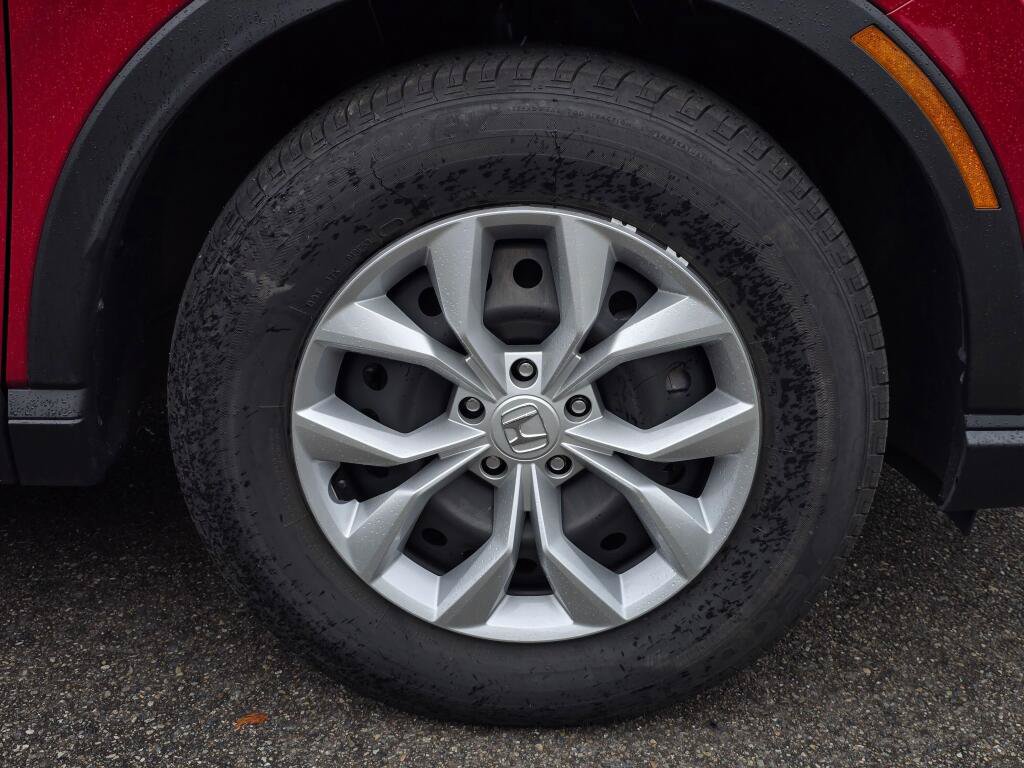 Certified 2025 Honda CR-V LX image 9
