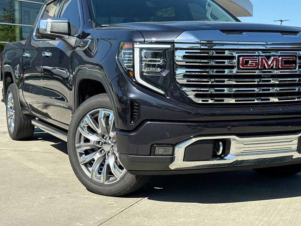 Used 2023 GMC Sierra 1500 Denali w/ Denali Reserve Package image 9