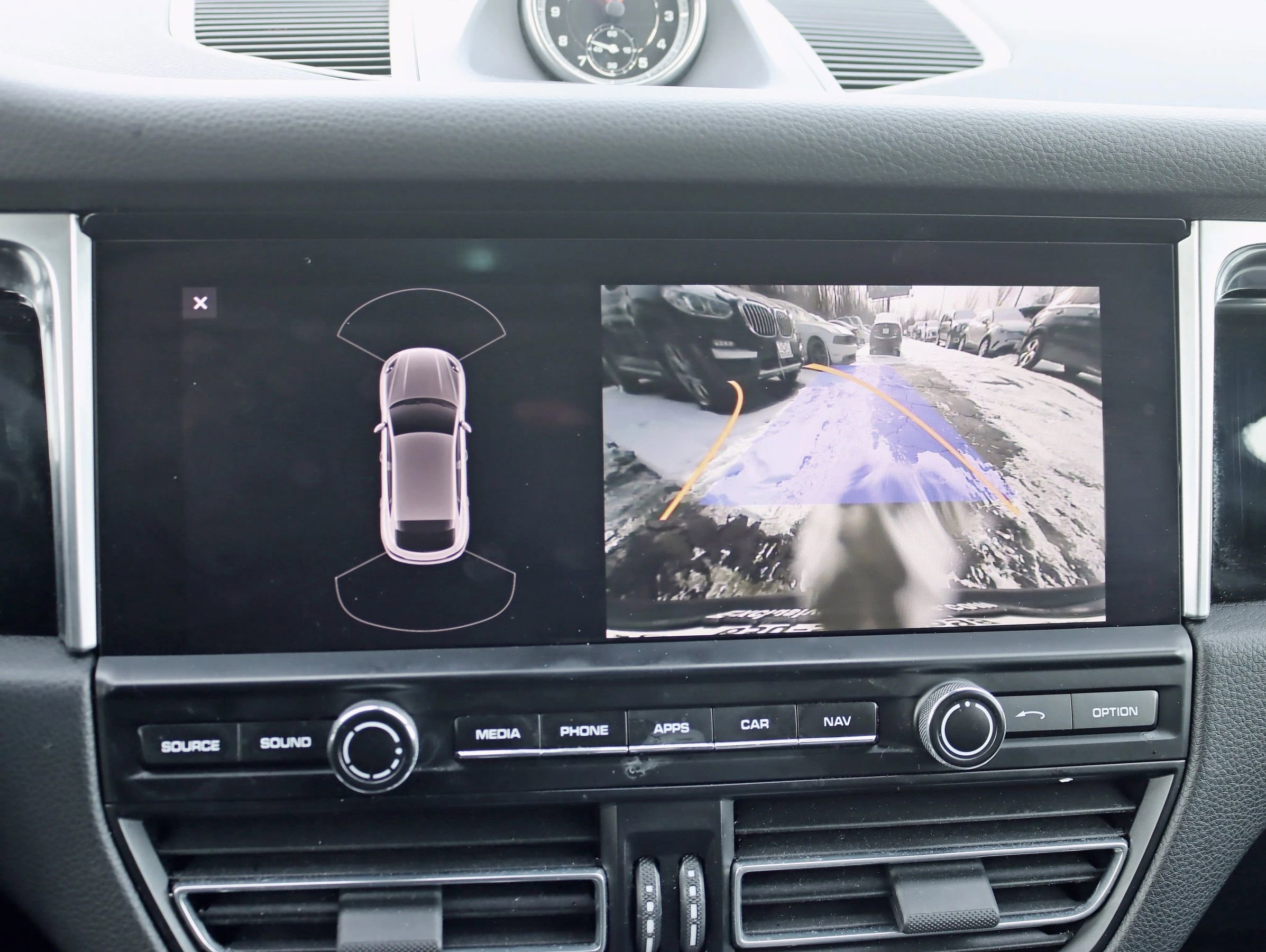 Used 2020 Porsche Macan Sport Edition image 19