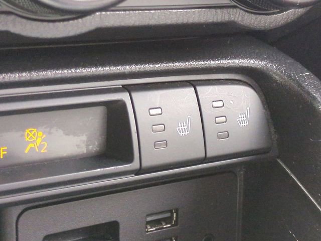 Used 2018 MAZDA MX-5 Miata Club image 25