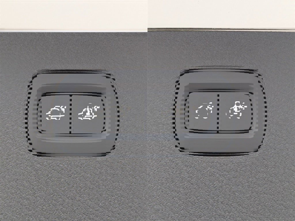 New 2026 Volvo XC90 B6 Plus image 14