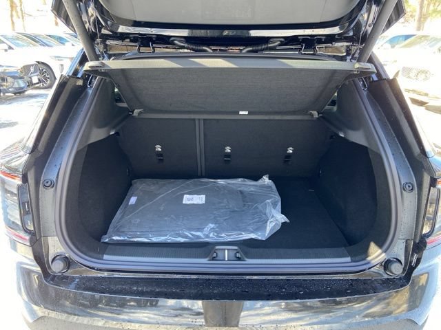 New 2026 Volvo EX30 Plus w/ Climate Package RWD image 18